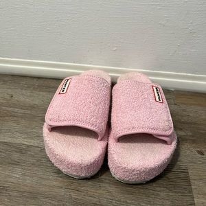 Hunter Terry Toweling Beach Slide